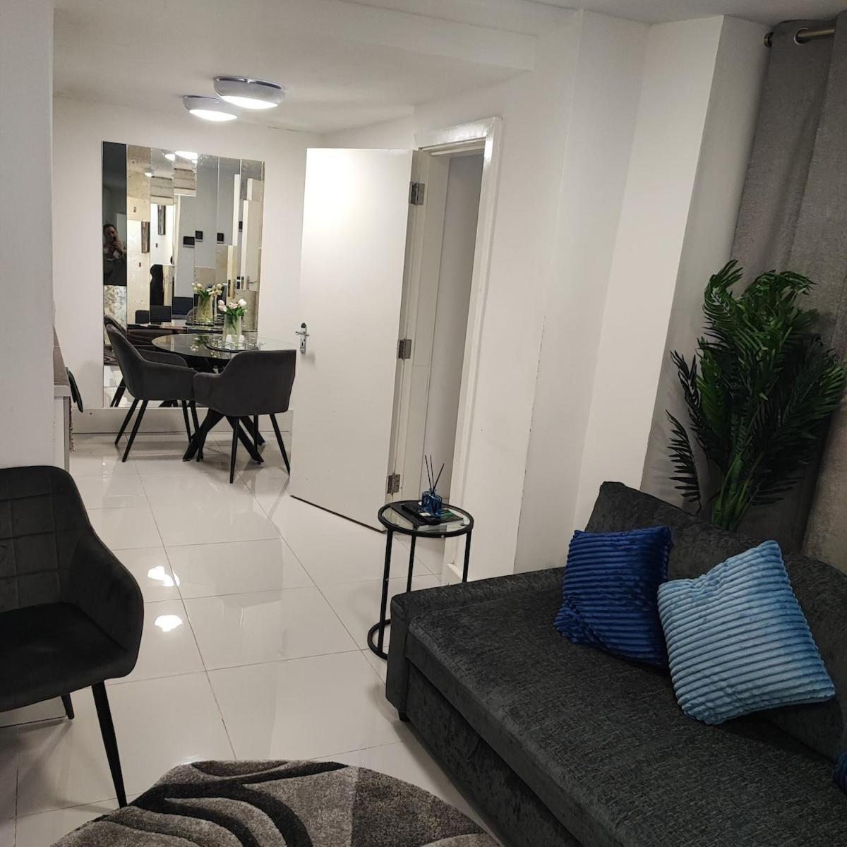 1B Apartment, 30 Mins To Oxford Street 伦敦 外观 照片